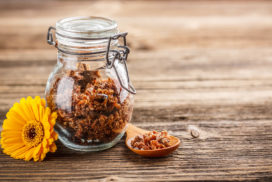 pierzga jak spożywać - pierzga pszczela w słoiczku pasieka smakulskich